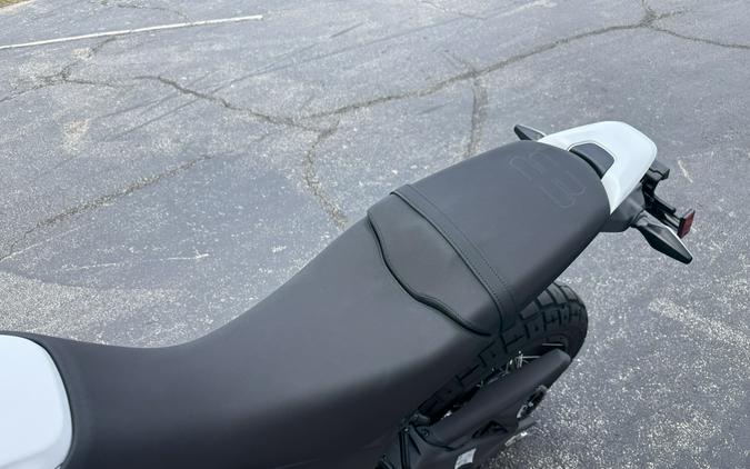 2027 Ducati DesertX V2 Matte Star White Silk - 001984