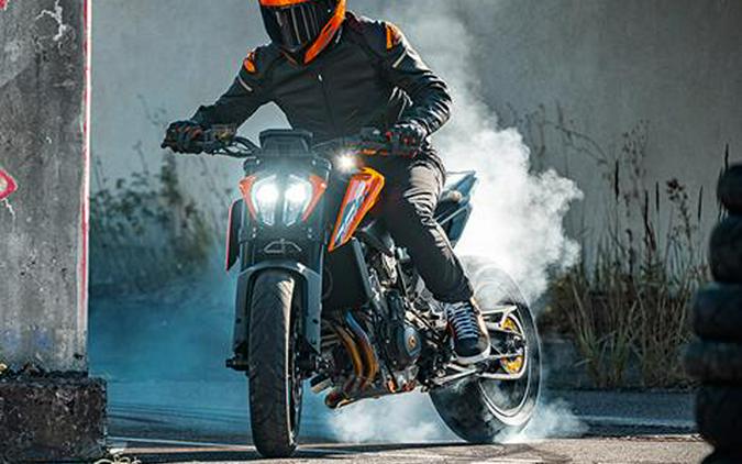 2024 KTM 790 Duke