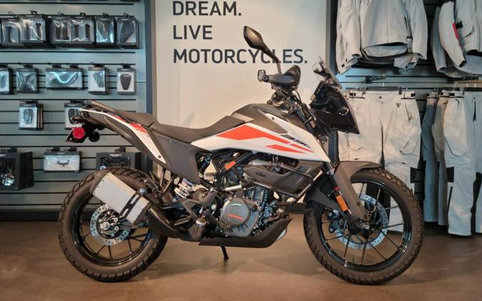 2020 KTM Adventure 390