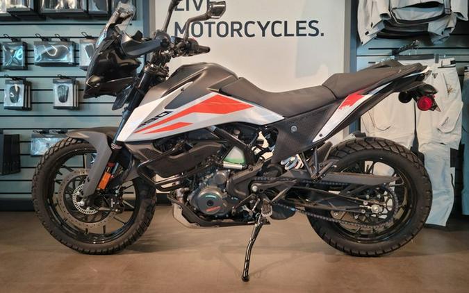 2020 KTM Adventure 390