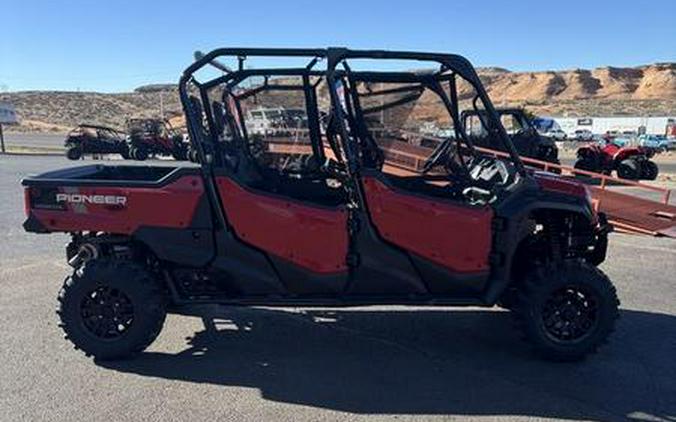 2025 Honda® Pioneer 1000-6 Deluxe Crew