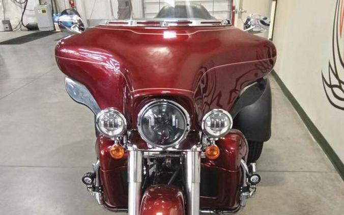 2009 Harley-Davidson® FLHTCUTG - Tri Glide® Ultra Classic®