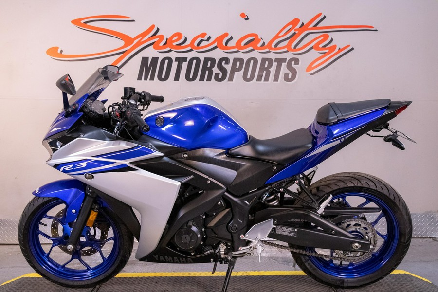 2016 Yamaha Motor Corp., USA YZF-R3