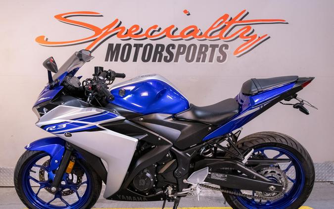 2016 Yamaha Motor Corp., USA YZF-R3
