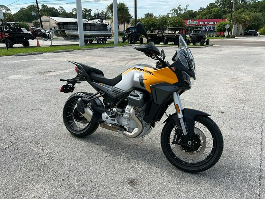2025 Moto Guzzi Stelvio