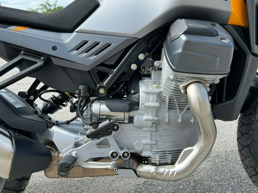 2025 Moto Guzzi Stelvio