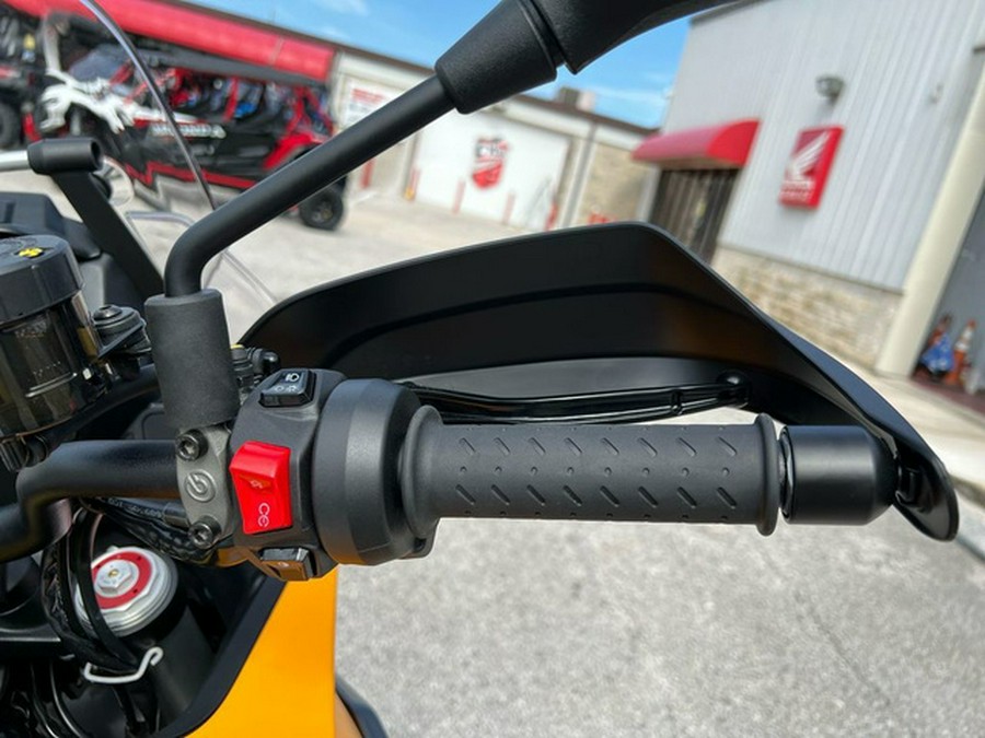 2025 Moto Guzzi Stelvio