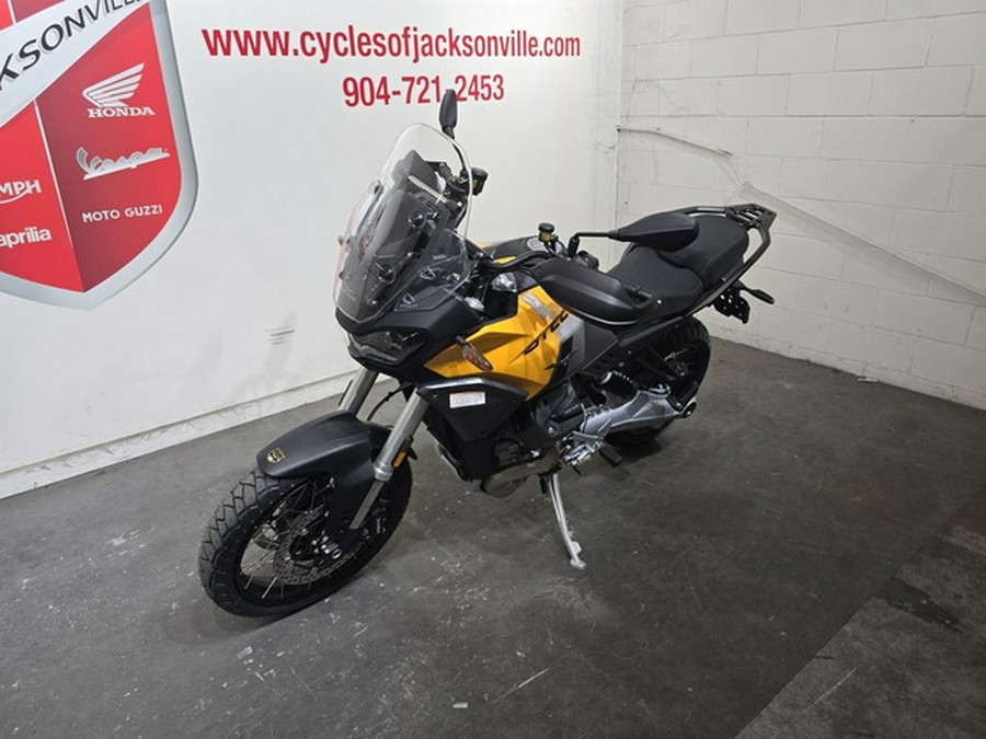 2025 Moto Guzzi Stelvio