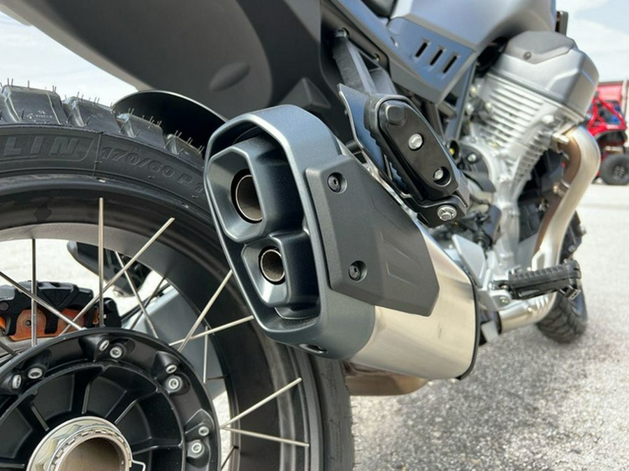 2025 Moto Guzzi Stelvio