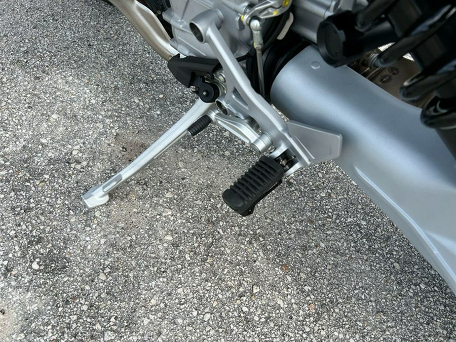 2025 Moto Guzzi Stelvio