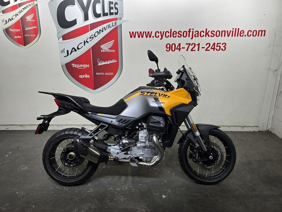 2025 Moto Guzzi Stelvio