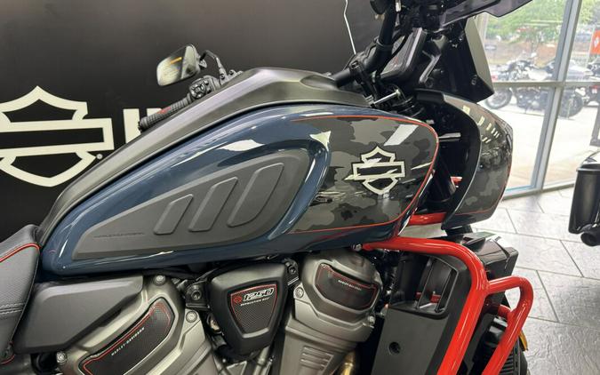 2025 Harley-Davidson® CVO™ Pan America® Carbon Blue