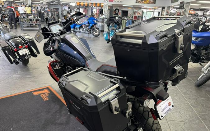 2025 Harley-Davidson® CVO™ Pan America® Carbon Blue