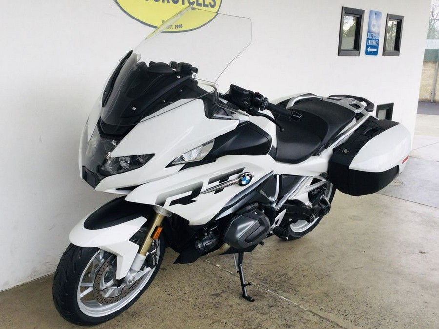 2024 BMW R 1250 RT Alpine White 3