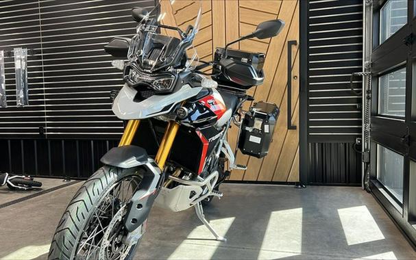 2024 Triumph Tiger 900 Rally Pro Ash Grey / Intense Orange