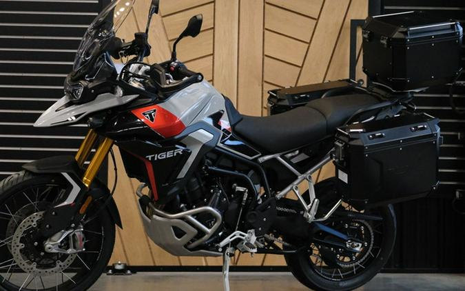 2024 Triumph Tiger 900 Rally Pro Ash Grey / Intense Orange