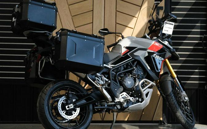 2024 Triumph Tiger 900 Rally Pro Ash Grey / Intense Orange