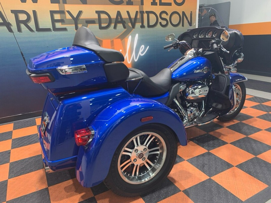 2024 Harley-Davidson Tri-Glide Ultra FLHTCUTG