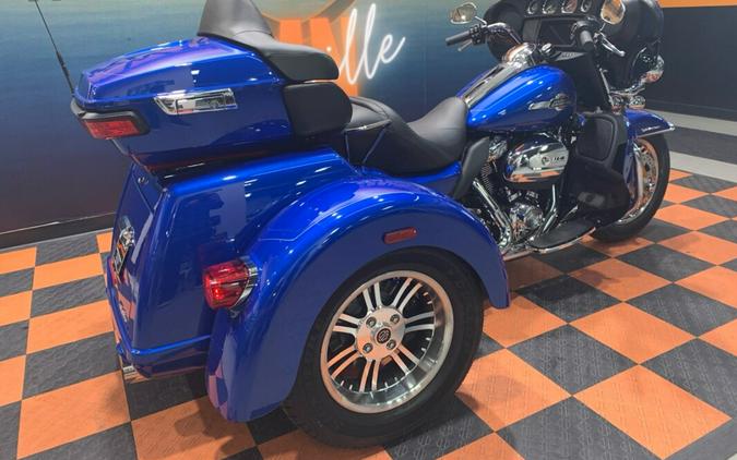 2024 Harley-Davidson Tri-Glide Ultra FLHTCUTG