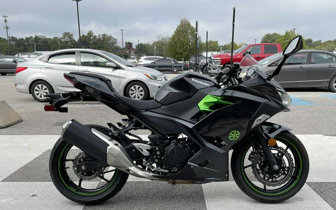 2023 Kawasaki Ninja® 400 ABS