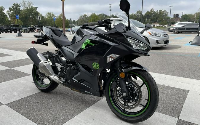 2023 Kawasaki Ninja® 400 ABS