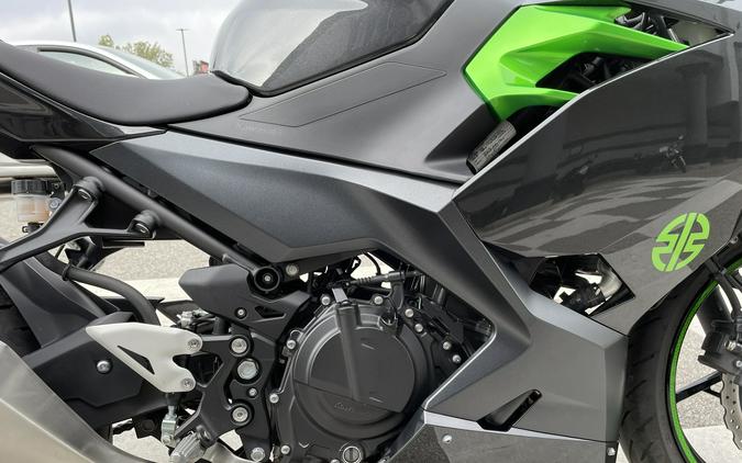 2023 Kawasaki Ninja® 400 ABS
