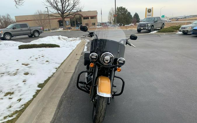 2023 Harley-Davidson Heritage Classic Prospect Gold