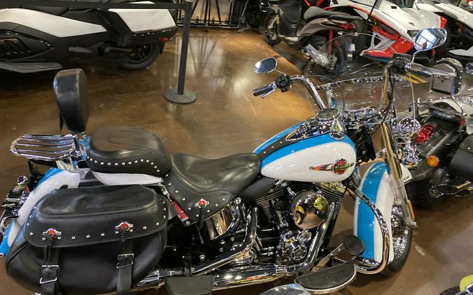 2016 Harley-Davidson® HERITAGE SOFTAIL CLASSIC