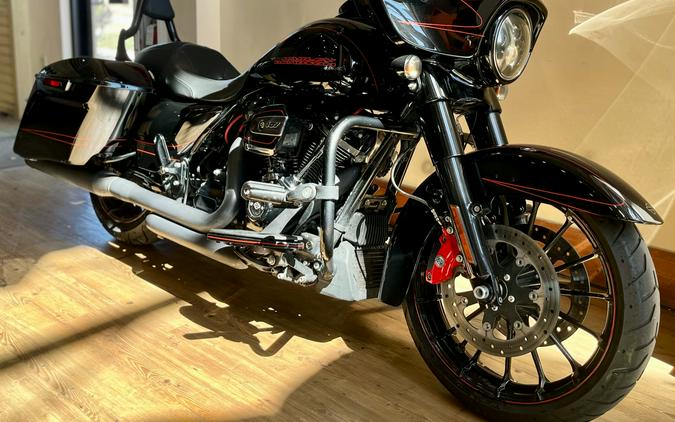 2018 Harley-Davidson Street Glide® Special