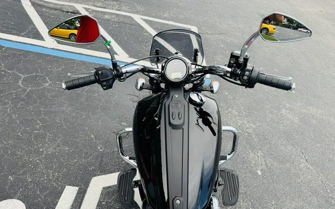 2025 Indian Scout Classic Limited +Tech Black Metallic