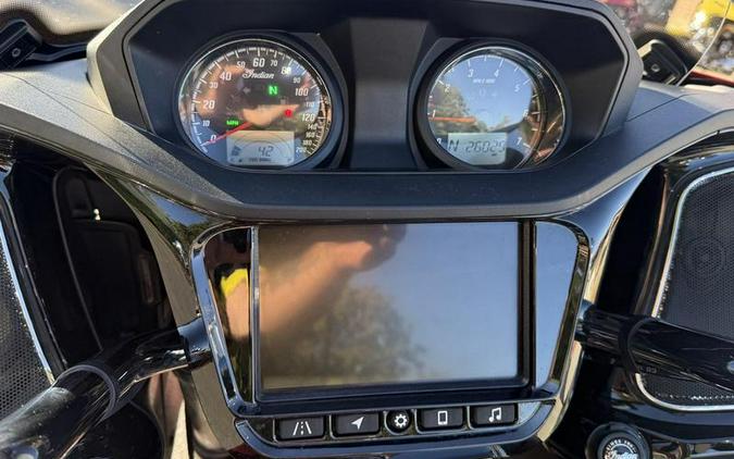 2022 Indian Motorcycle® Challenger® Limited Maroon Metallic