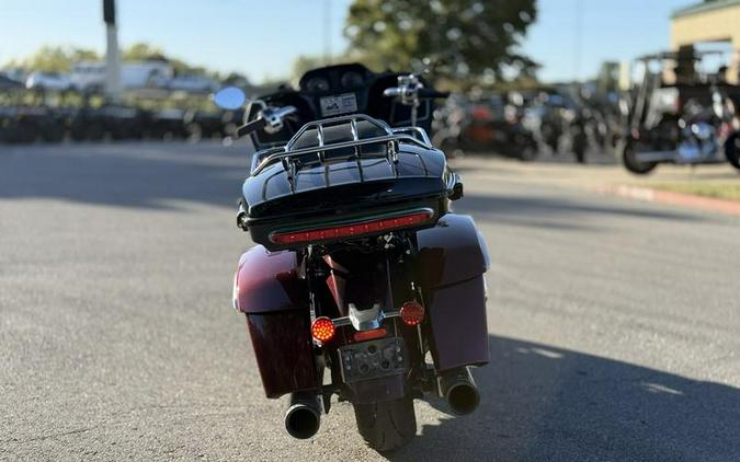 2022 Indian Motorcycle® Challenger® Limited Maroon Metallic