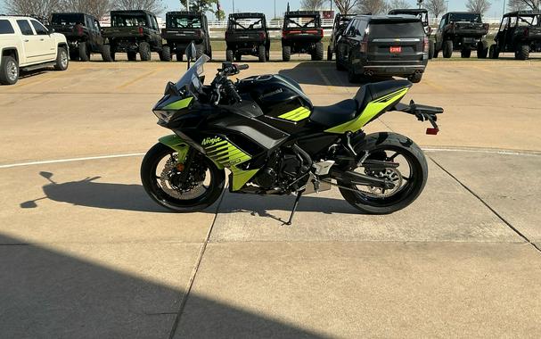 2026 Kawasaki Ninja® 650 ABS