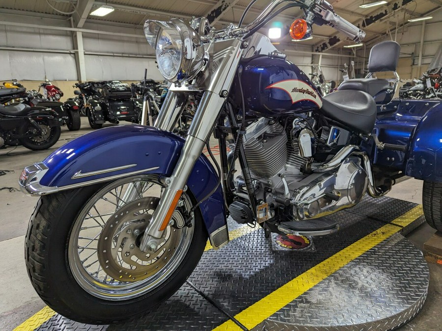 2006 Harley-Davidson Heritage Softail® TRIKE Classic Deep Cobalt