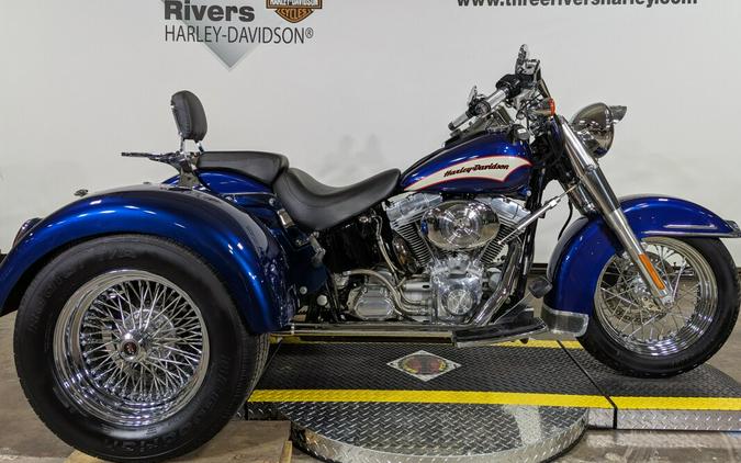 2006 Harley-Davidson Heritage Softail® TRIKE Classic Deep Cobalt