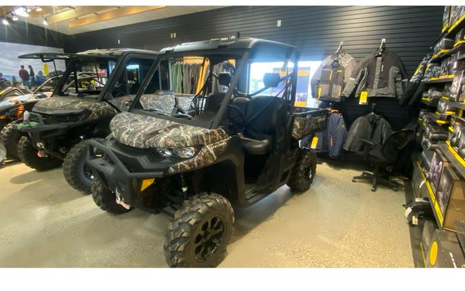 2025 Can-Am DEFENDER XT HD10 (8CSB)