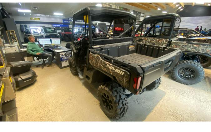 2025 Can-Am DEFENDER XT HD10 (8CSB)