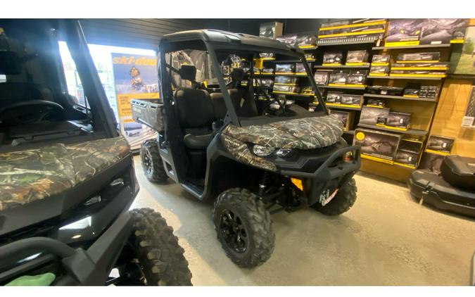 2025 Can-Am DEFENDER XT HD10 (8CSB)