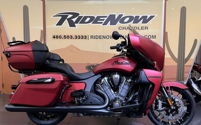 2025 Indian Motorcycle® Roadmaster® PowerPlus Dark Horse® 112 w/PowerBand Sunset Red Smoke