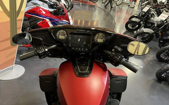 2025 Indian Motorcycle® Roadmaster® PowerPlus Dark Horse® 112 w/PowerBand Sunset Red Smoke