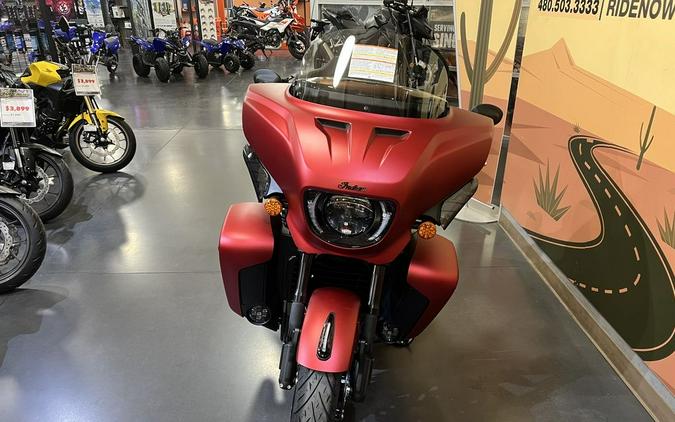 2025 Indian Motorcycle® Roadmaster® PowerPlus Dark Horse® 112 w/PowerBand Sunset Red Smoke