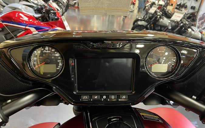 2025 Indian Motorcycle® Roadmaster® PowerPlus Dark Horse® 112 w/PowerBand Sunset Red Smoke