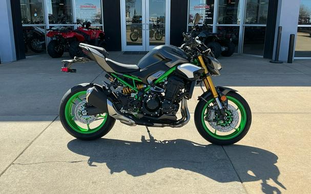 2026 Kawasaki Z900 SE ABS