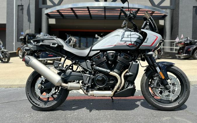 RA1250ST 2026 Pan America® 1250 ST