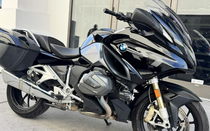 2023 BMW R 1250 RT Triple Black