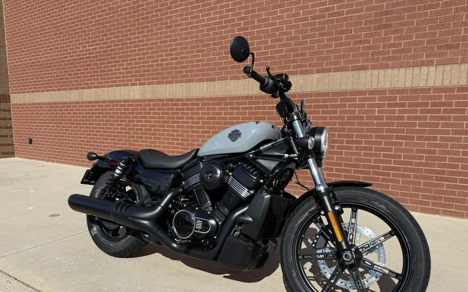 2026 Harley-Davidson® Nightster® Dark Billiard Gray