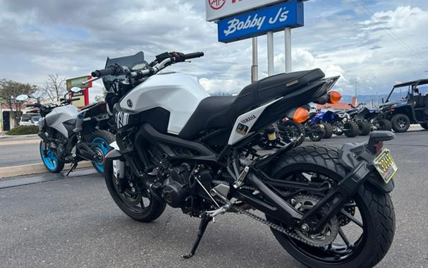 2017 Yamaha FZ-09 CA