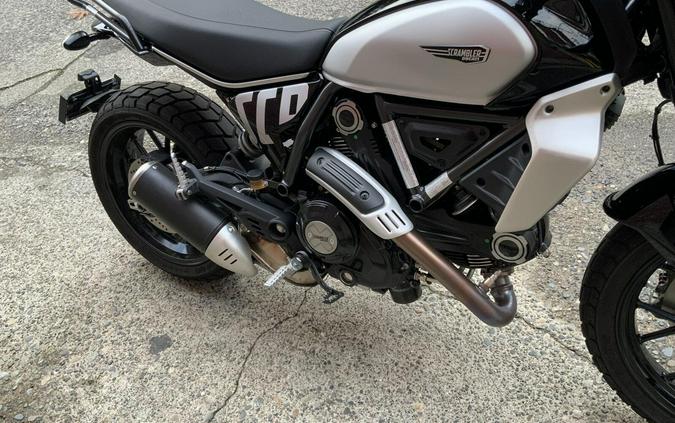 2024 Ducati SCRAMBLER 800 ICON