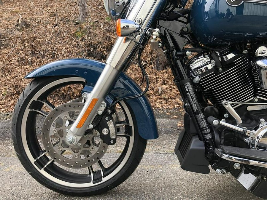 2021 Harley-Davidson® FLRT - Freewheeler®