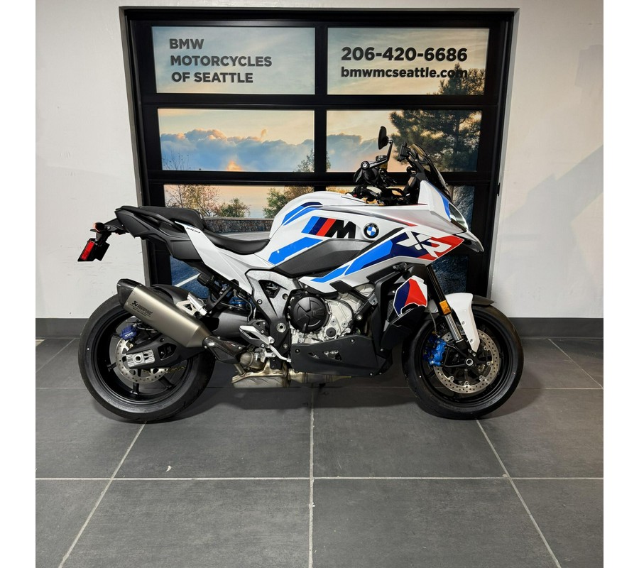 New 2026 BMW M 1000 XR